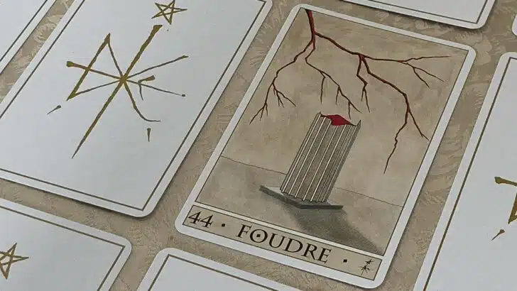 Oracle de la Triade : carte Foudre